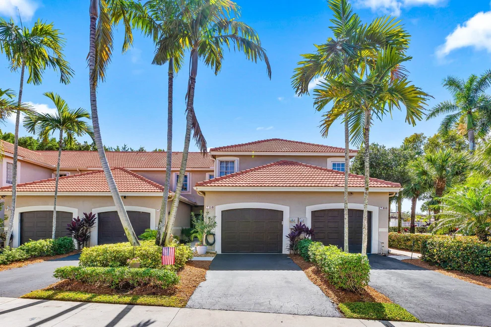Unit for sale at 710 Sorrento Drive, Weston, FL 33326