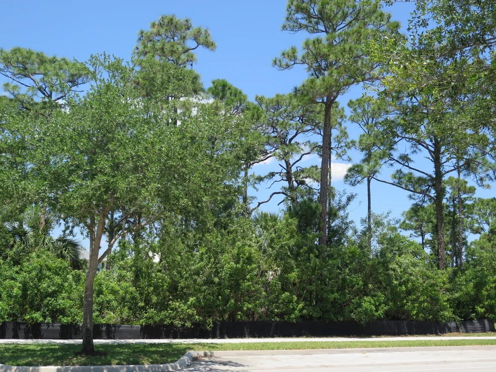 Unit for sale at 2616 Greenway Drive, Jupiter, FL 33458