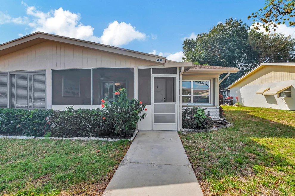 Unit for sale at 6082 La Palma Lane, Delray Beach, FL 33484