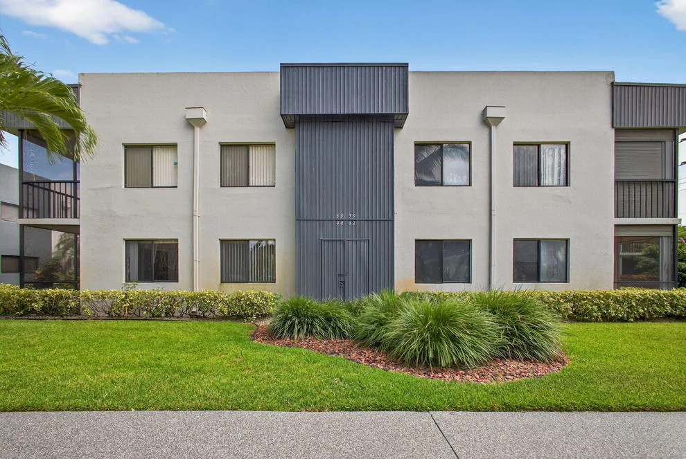 Unit for sale at 15036 Ashland Lane, Delray Beach, FL 33484