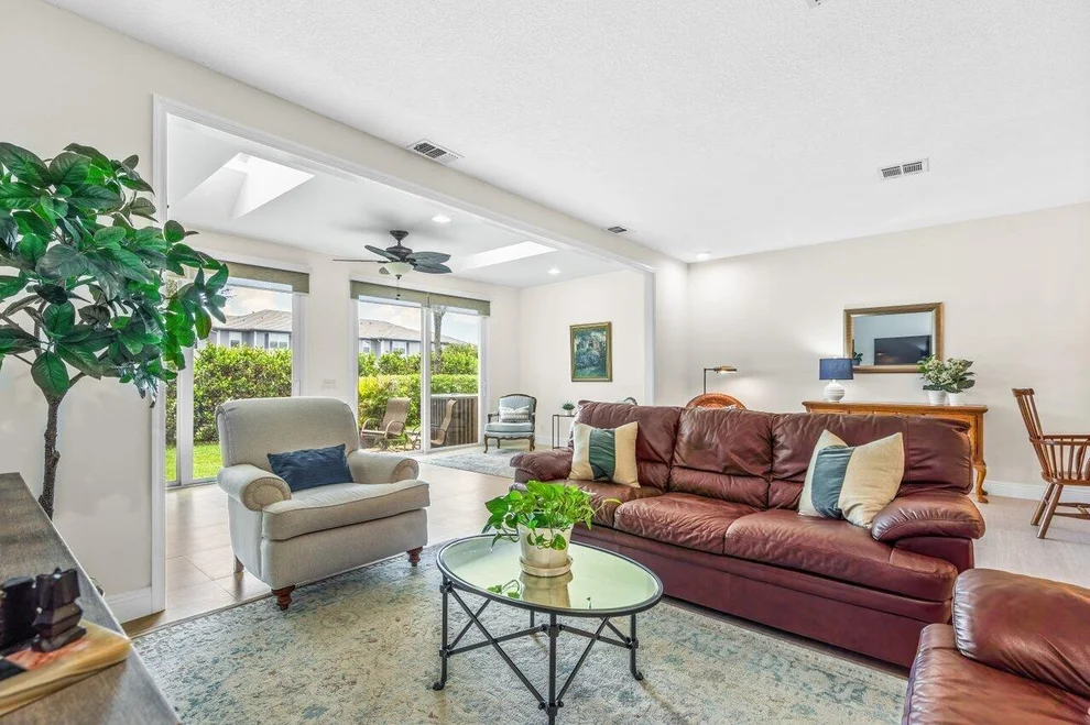 Unit for sale at 6785 Via Regina, Boca Raton, FL 33433