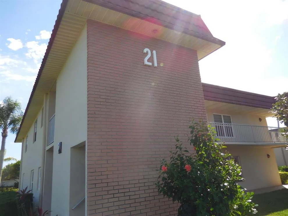 Unit for sale at 21 Vista Gardens Trail Trail, Vero Beach, FL 32962