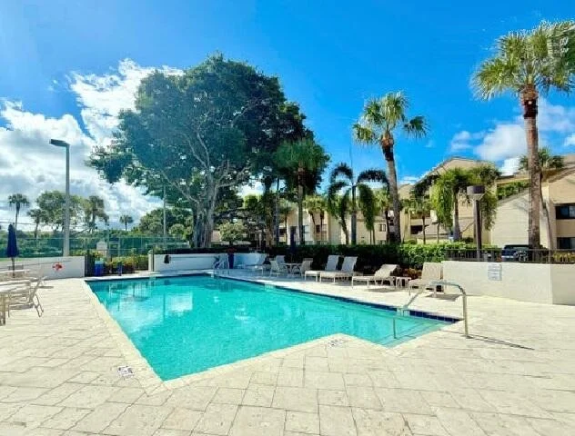 Unit for sale at 945 Oak Harbour Drive, Juno Beach, FL 33408