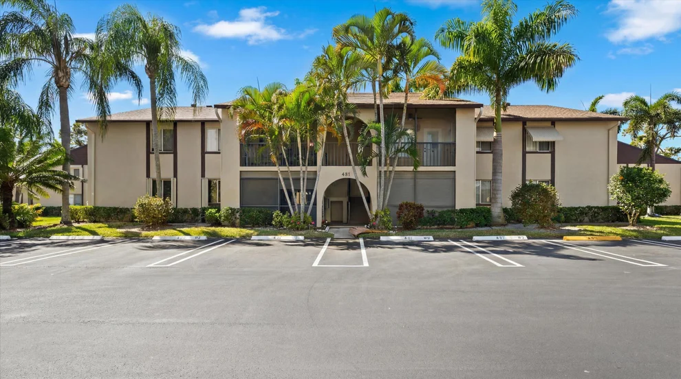 Unit for sale at 431 Pine Glen Lane, Greenacres, FL 33463