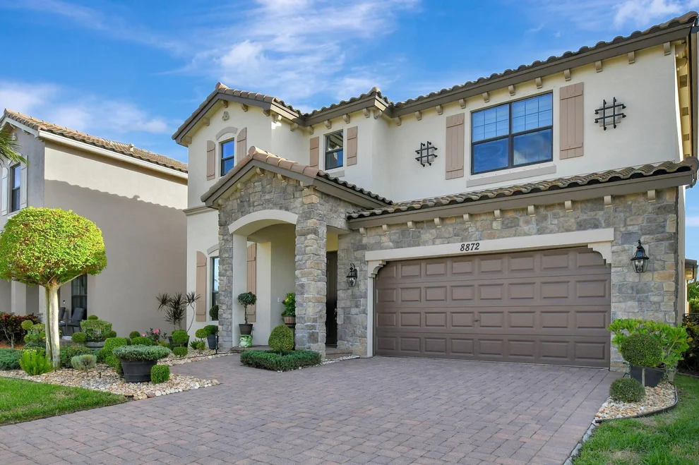 Unit for sale at 8872 Sandy Creek Way, Lake Worth, FL 33467