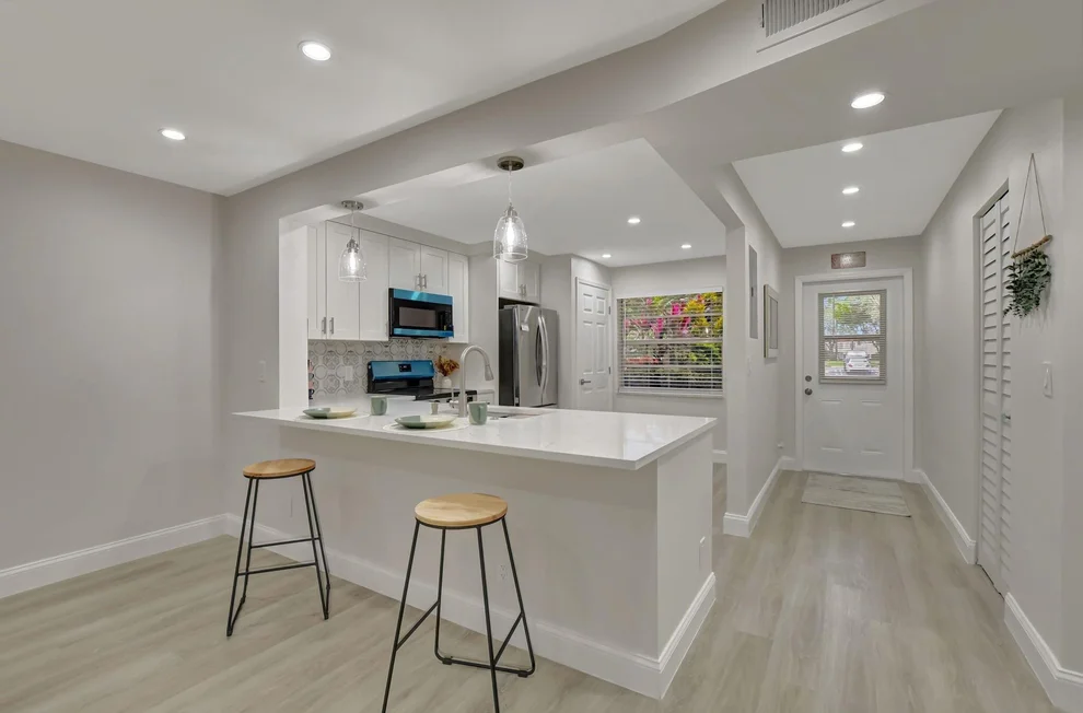 Unit for sale at 25 Abbey Lane, Delray Beach, FL 33446
