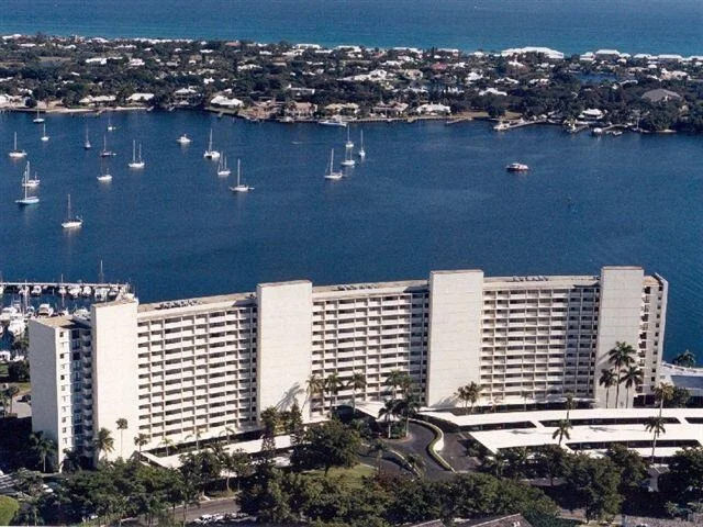 Unit for sale at 132 Lakeshore Drive, North Palm Beach, FL 33408