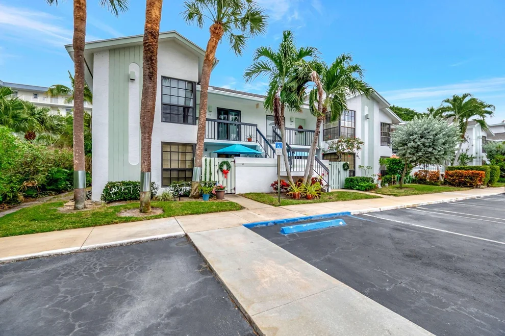 Unit for sale at 1405 S Federal Highway, Delray Beach, FL 33483
