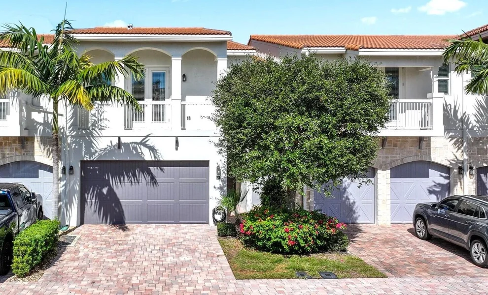 Unit for sale at 100 NW 69th Circle, Boca Raton, FL 33487
