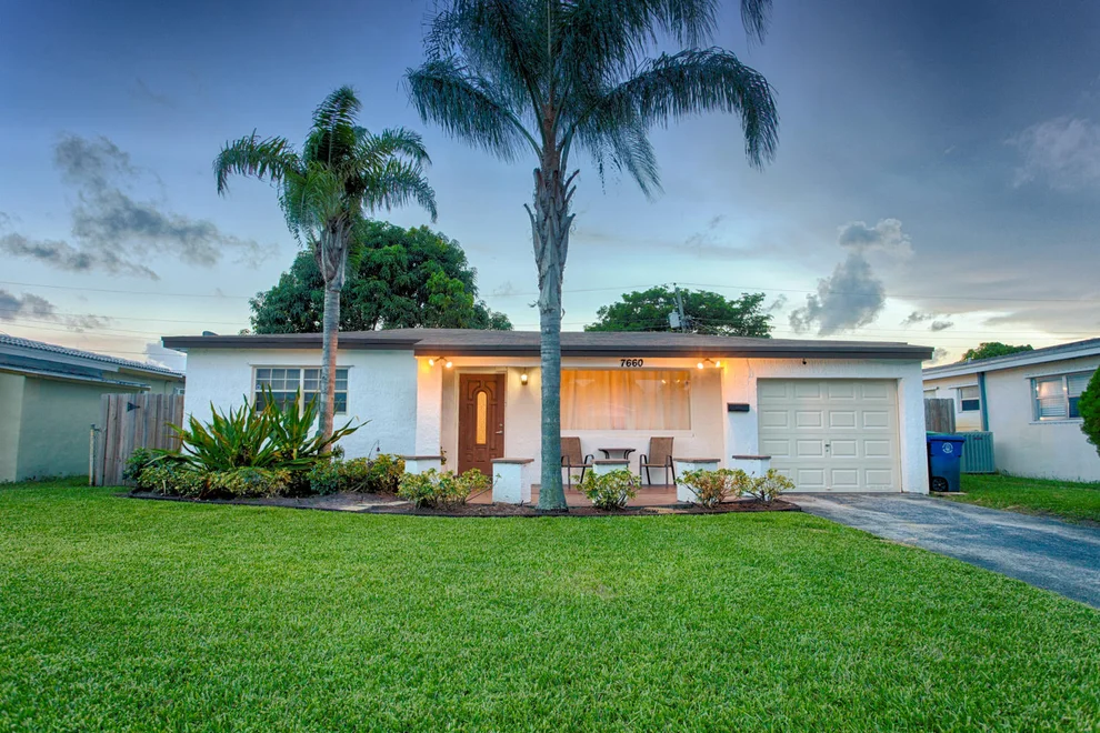 Unit for sale at 7660 Kismet Street, Miramar, FL 33023
