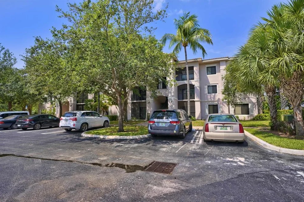 Unit for sale at 2728 Anzio Court, Palm Beach Gardens, FL 33410