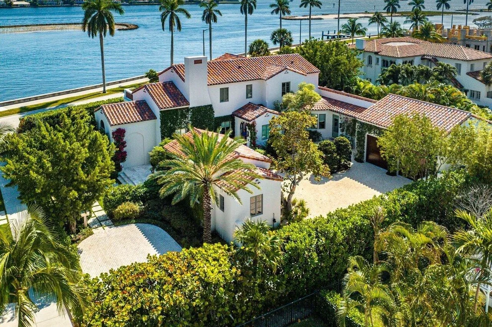 Unit for sale at 2305 S Flagler Drive, West Palm Beach, FL 33401