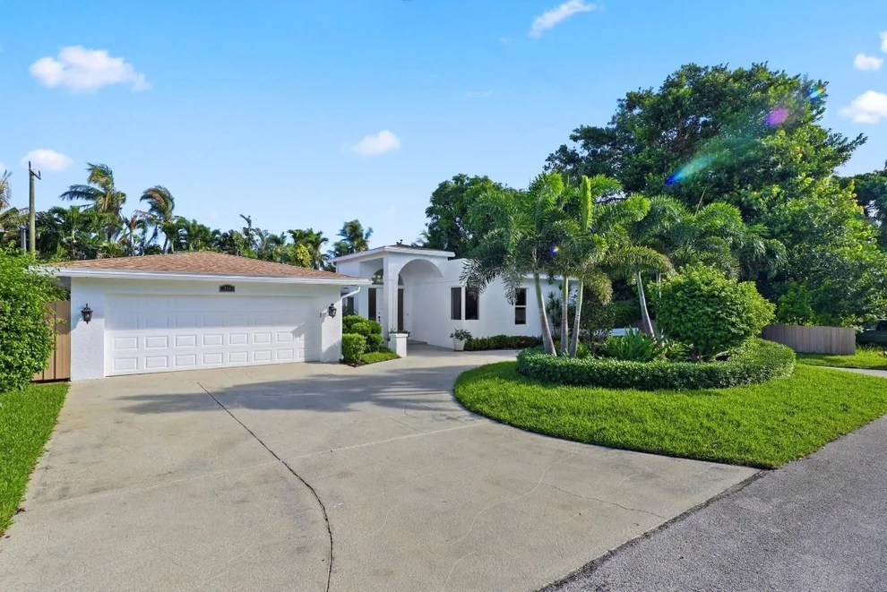 Unit for sale at 735 NE 6th Street, Boca Raton, FL 33432