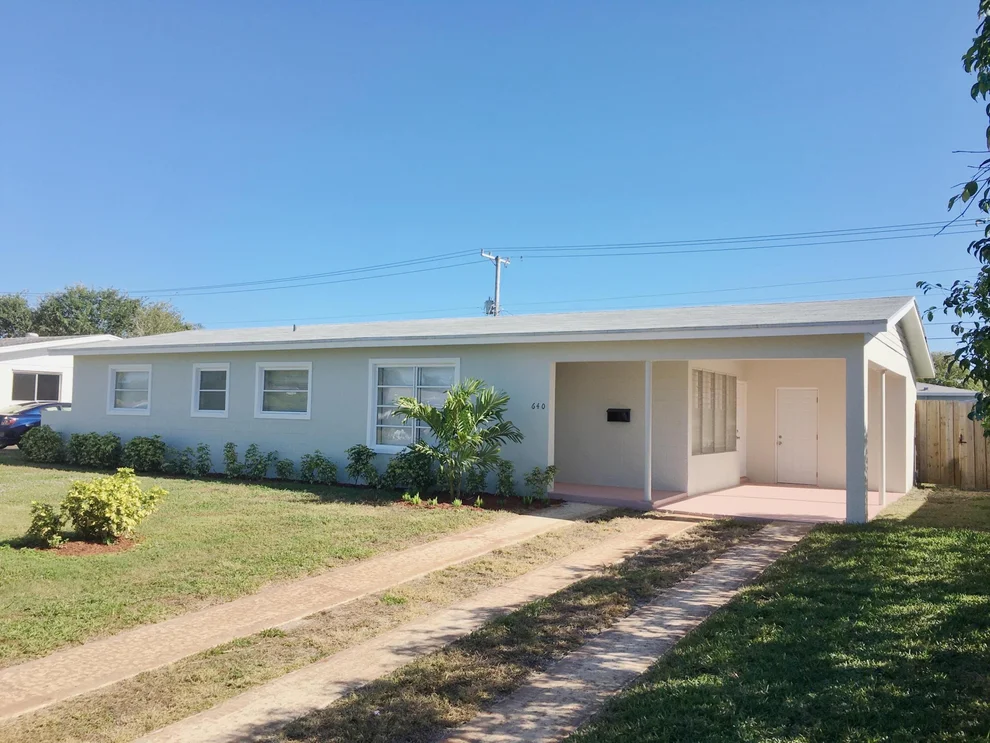 Unit for sale at 640 W Jasmine Drive, Lake Park, FL 33403