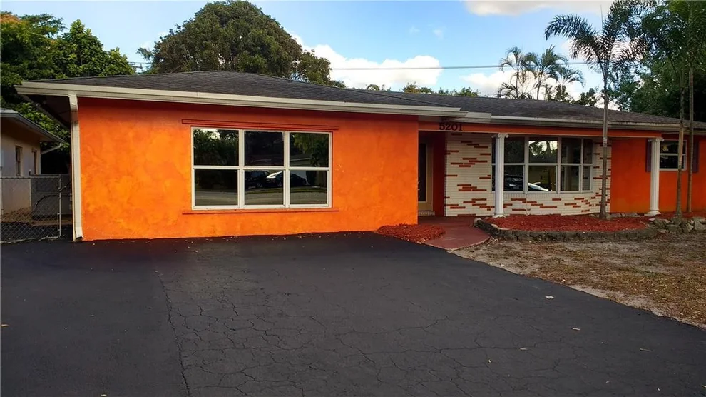 Unit for sale at 5201 SW 8th Street, Plantation, FL 33317