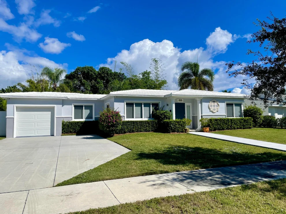 Unit for sale at 369 Valley Forge Road, West Palm Beach, FL 33405