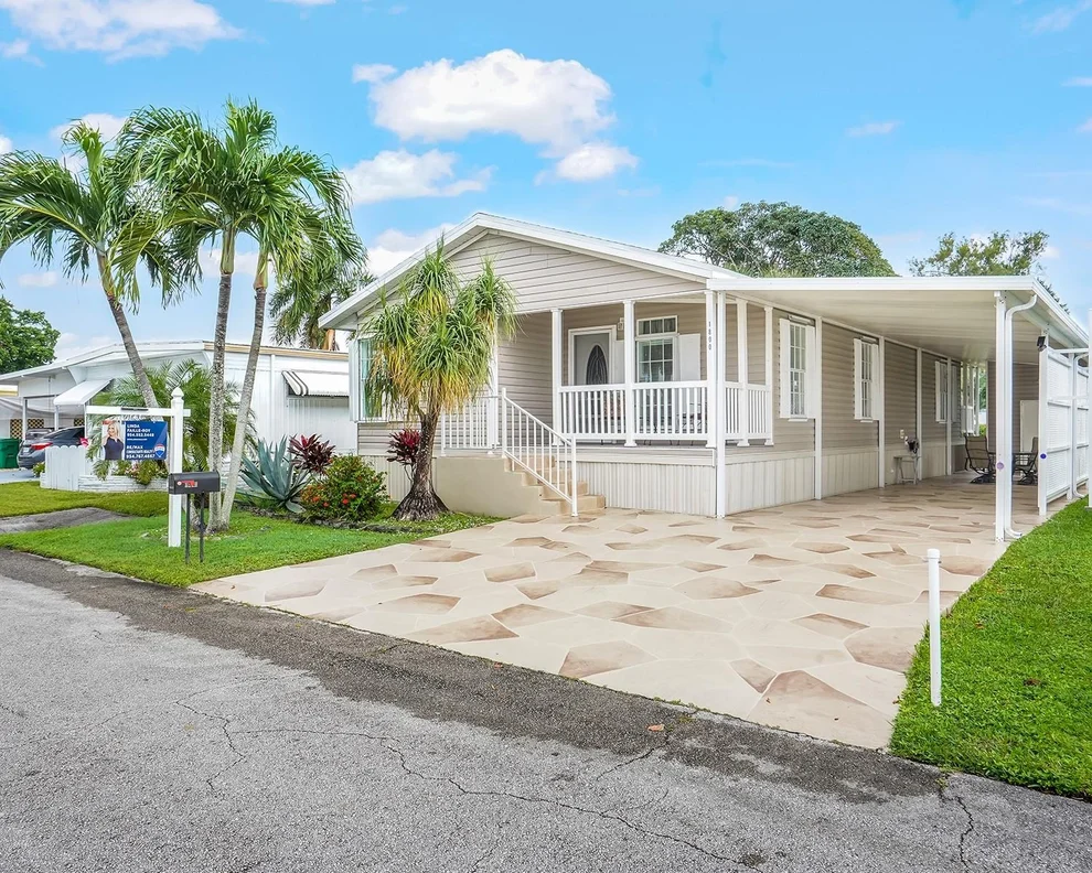 Unit for sale at 1800 SW 83rd Avenue, Davie, FL 33324