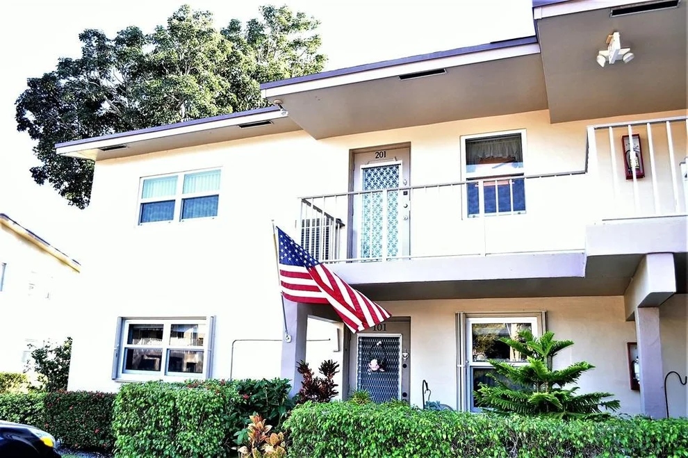 Unit for sale at 7390 NW 1st Street, Margate, FL 33063