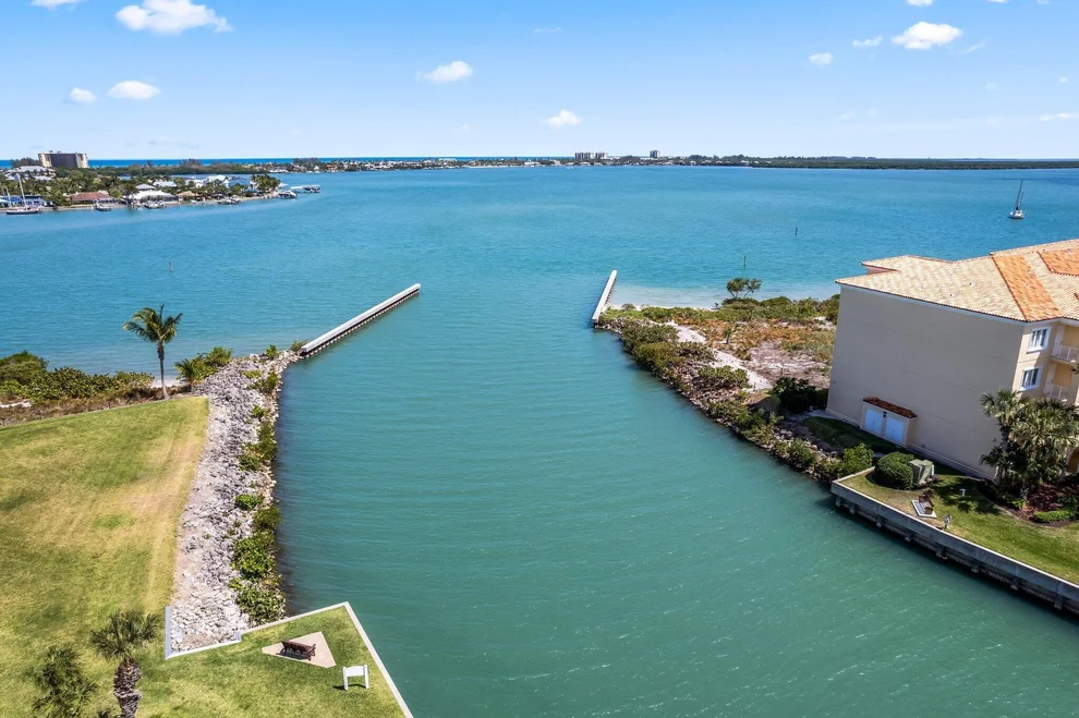 Unit for sale at 9 Harbour Isle Drive E, Fort Pierce, FL 34949