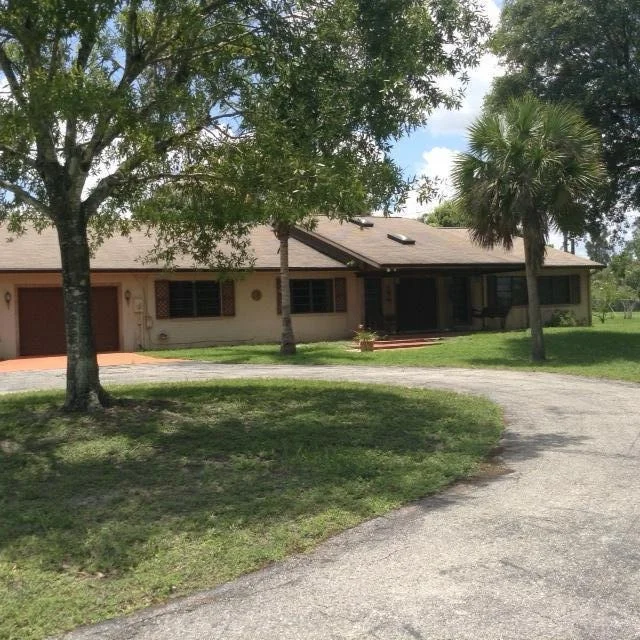 Unit for sale at 162 S 66th Terrace S, West Palm Beach, FL 33413