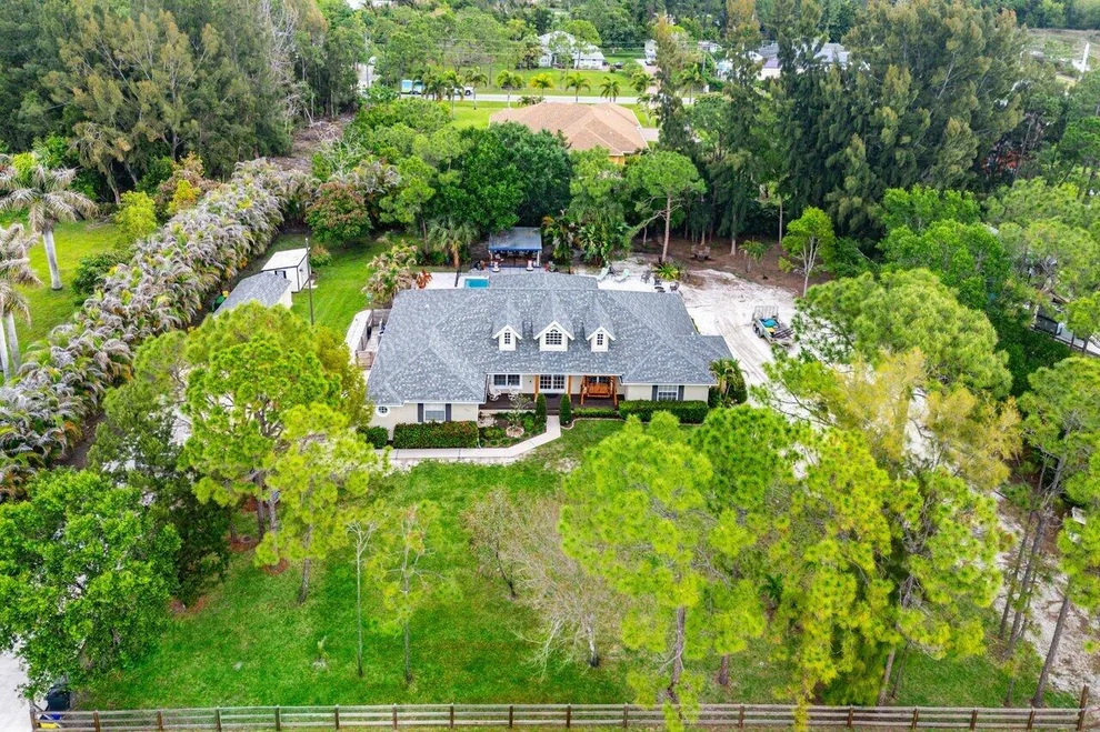 Unit for sale at 12079 70th Pl Place N, The Acreage, FL 33412