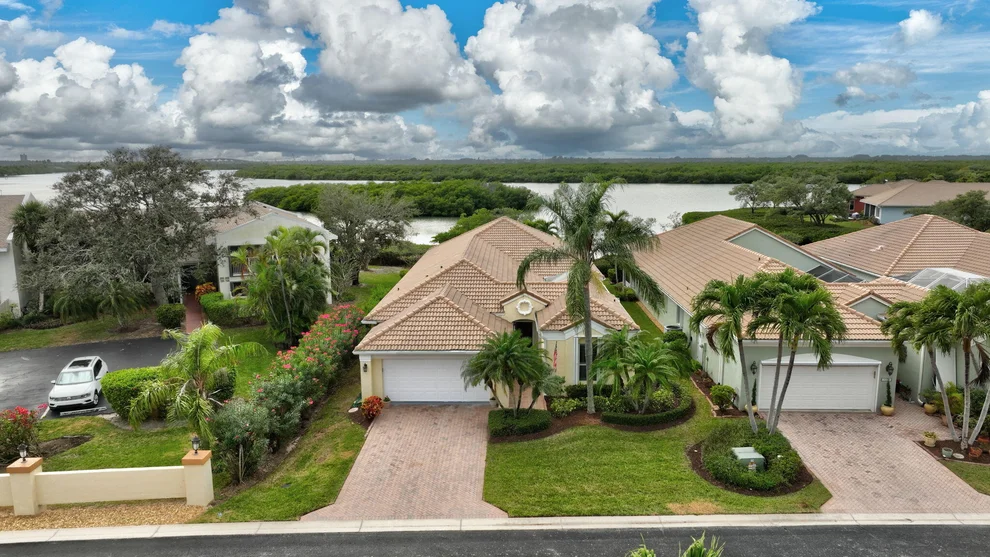 Unit for sale at 3305 Caracal Drive, Fort Pierce, FL 34949