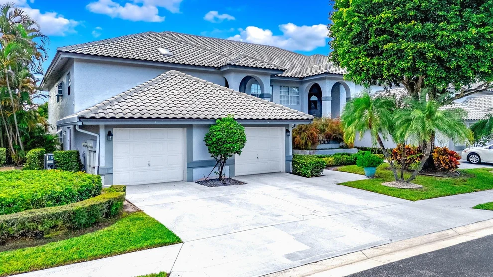 Unit for sale at 11603 Briarwood Circle, Boynton Beach, FL 33437