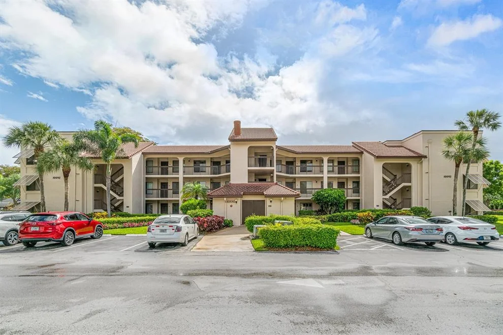 Unit for sale at 10092 Cedar Point Boulevard, Boynton Beach, FL 33437