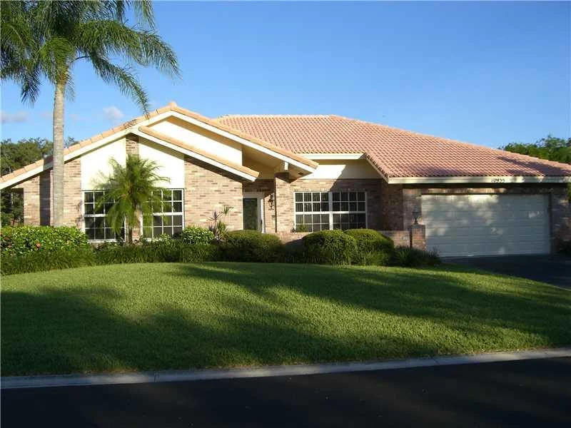 Unit for sale at 10955 NW 12th Drive, Coral Springs, FL 33071