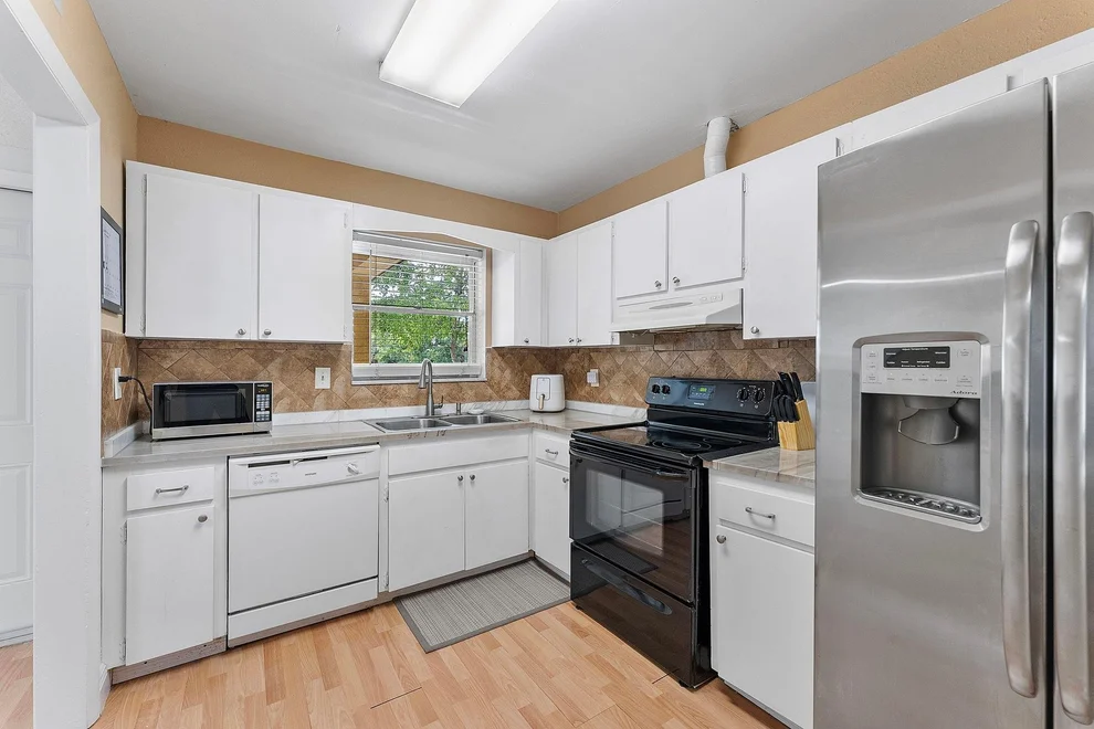 Unit for sale at 5120 SW 40th Avenue, Dania Beach, FL 33314
