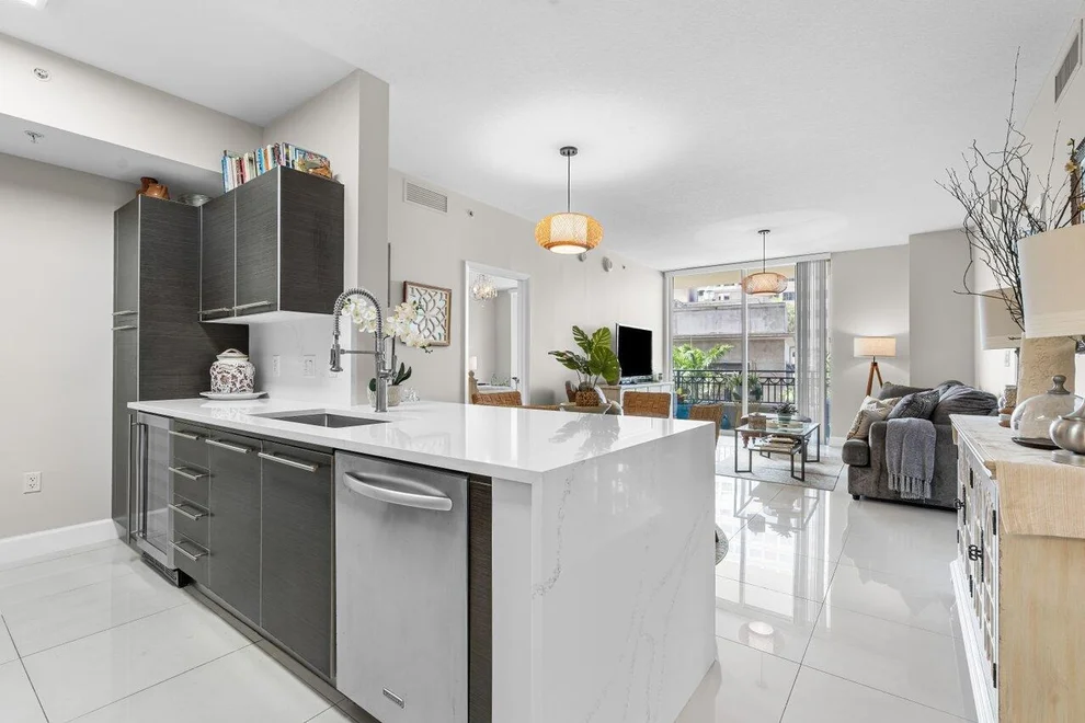 Unit for sale at 550 Okeechobee Boulevard, West Palm Beach, FL 33401