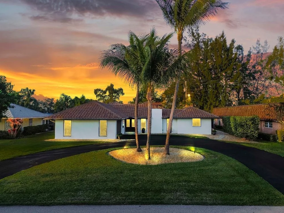 Unit for sale at 220 Walton Heath Drive, Atlantis, FL 33462