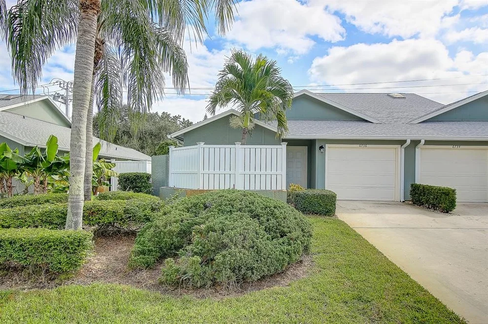 Unit for sale at 6736 SE Yorktown Drive, Hobe Sound, FL 33455