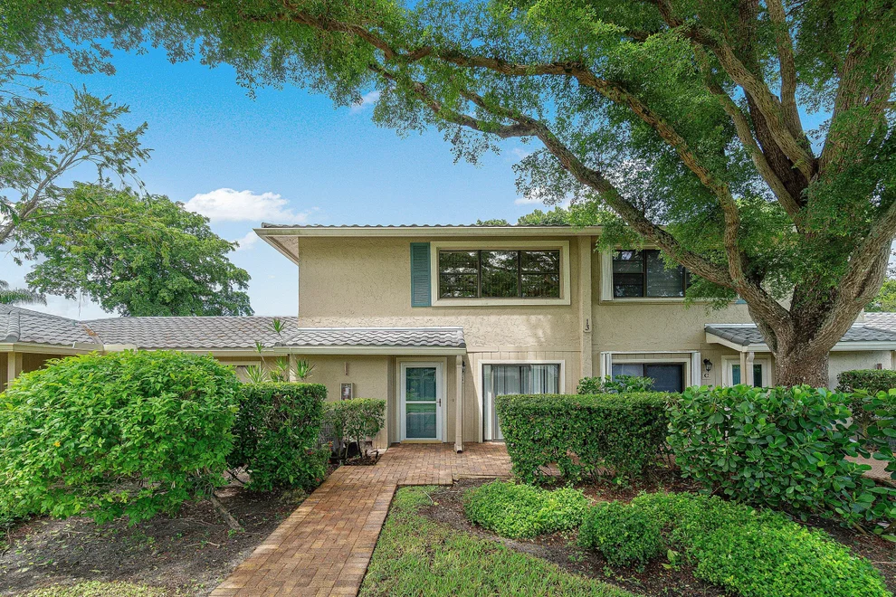Unit for sale at 13 WESTGATE Lane, Boynton Beach, FL 33436