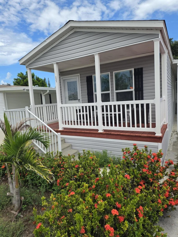 Unit for sale at 121 Sandhill Boulevard, Fort Pierce, FL 34982