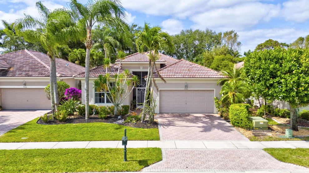 Unit for sale at 7260 Southport Drive, Boynton Beach, FL 33472