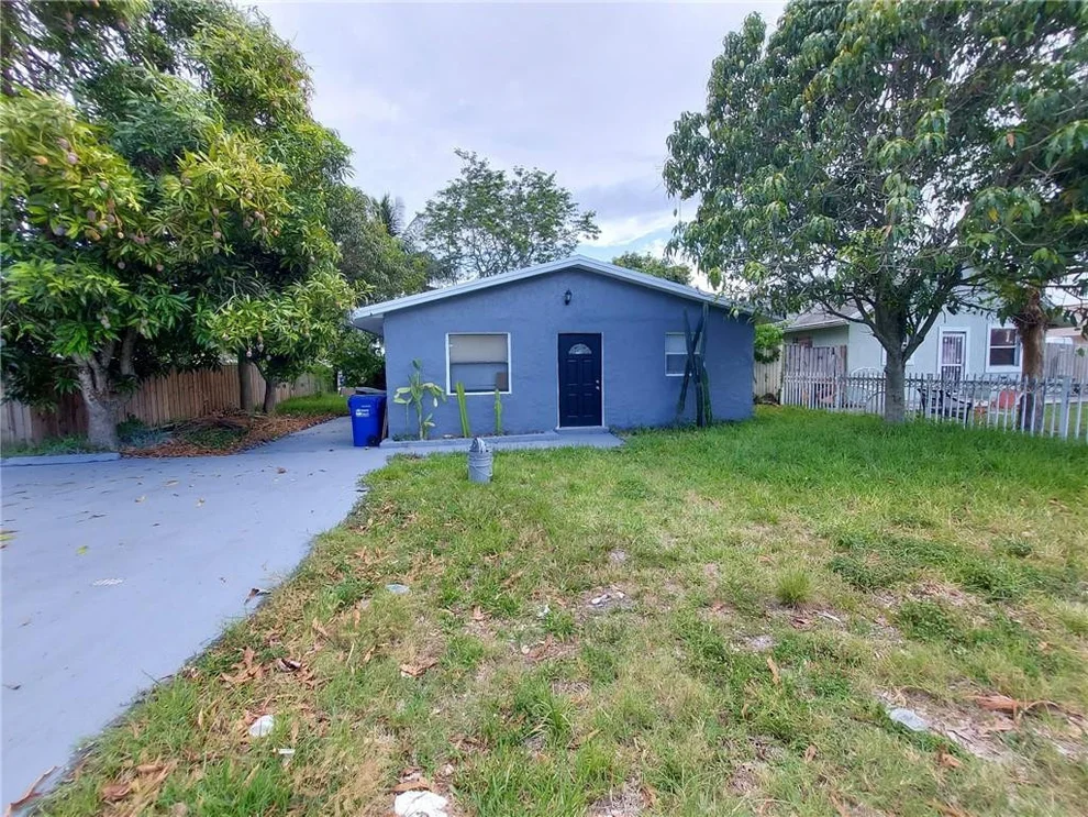 Unit for sale at 2700 NW 11th Street, Pompano Beach, FL 33069