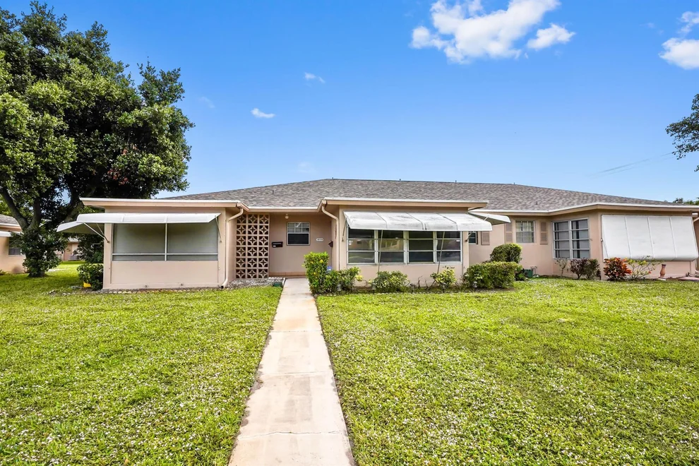 Unit for sale at 1245 High Point Place S, Delray Beach, FL 33445