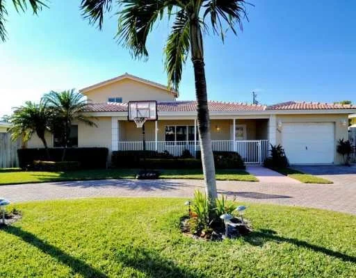 Unit for sale at 299 NE Wavecrest Court, Boca Raton, FL 33432