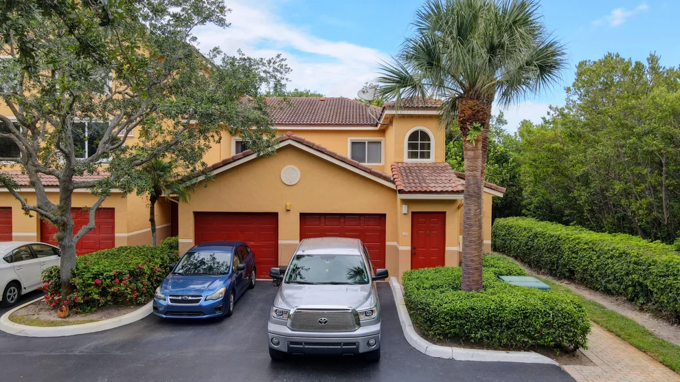 Unit for sale at 300 Scotia Drive, Hypoluxo, FL 33462