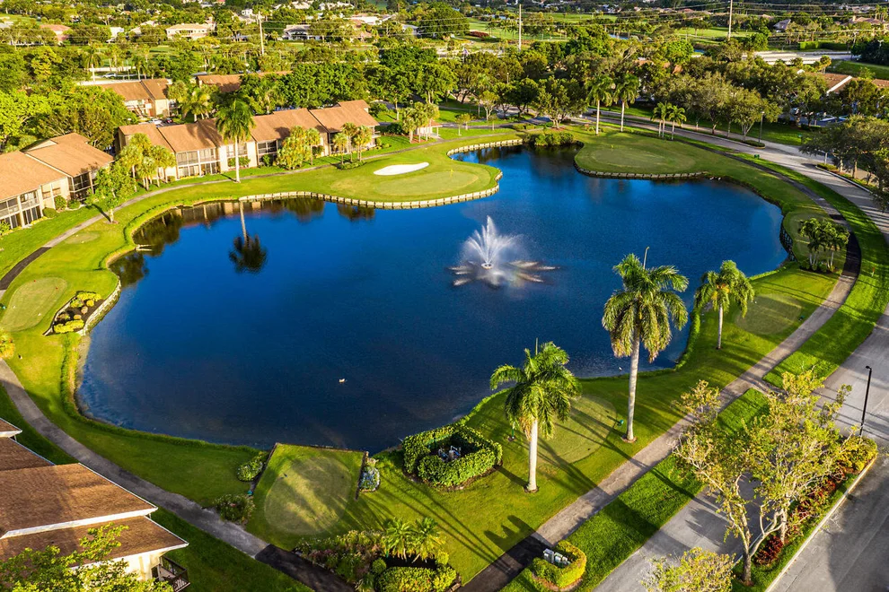 Unit for sale at 5154 Oak Hill Lane, Delray Beach, FL 33484