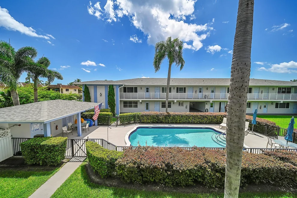 Unit for sale at 2110 NE 42nd Street, Lighthouse Point, FL 33064