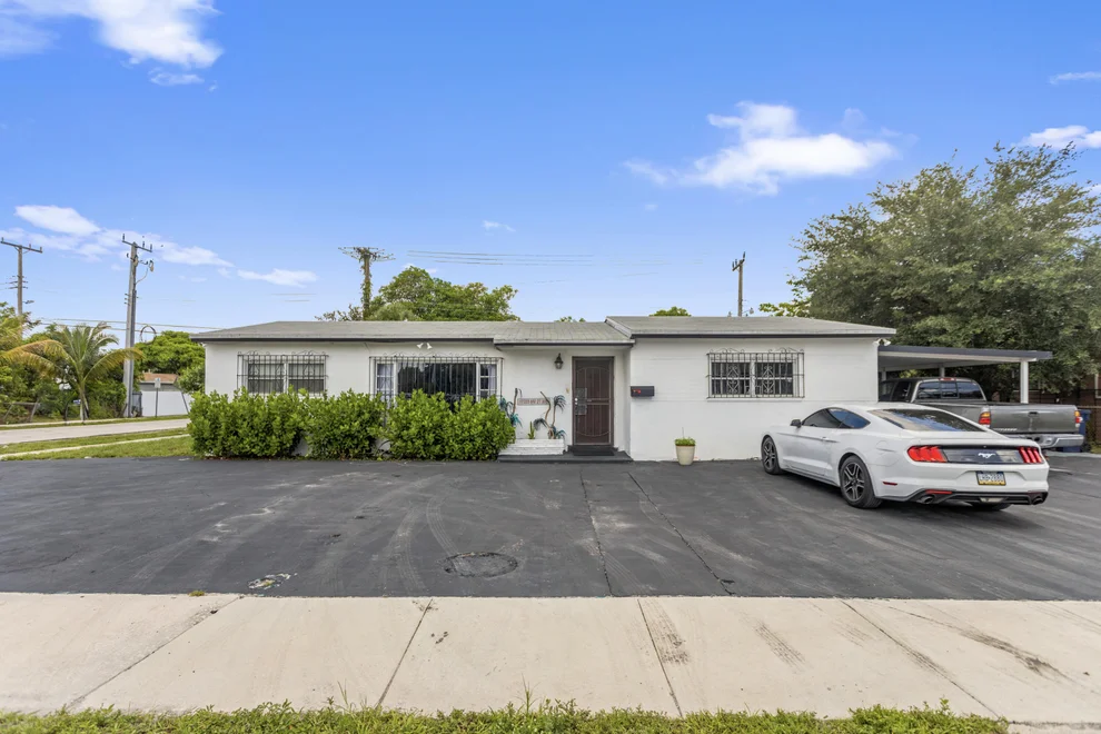 Unit for sale at 17320 NW 27th Avenue, Miami Gardens, FL 33056