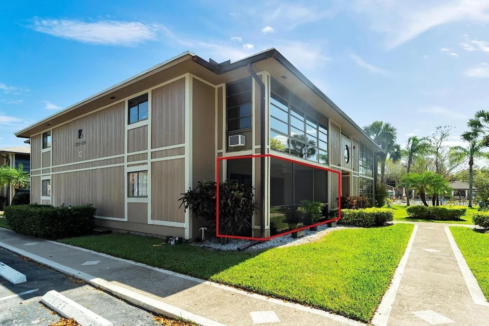 Unit for sale at 7717 Ashmont Creek, Tamarac, FL 33321