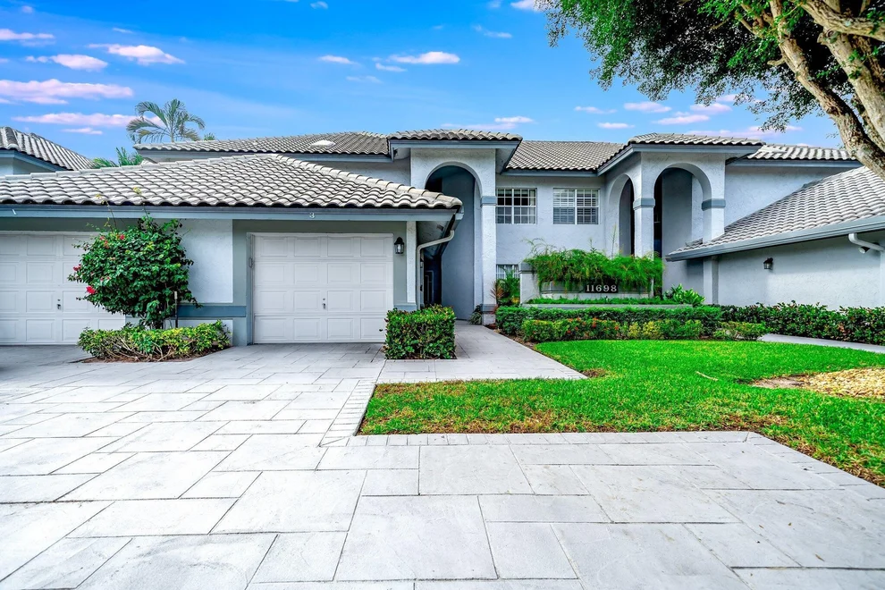 Unit for sale at 11698 Briarwood Circle, Boynton Beach, FL 33437