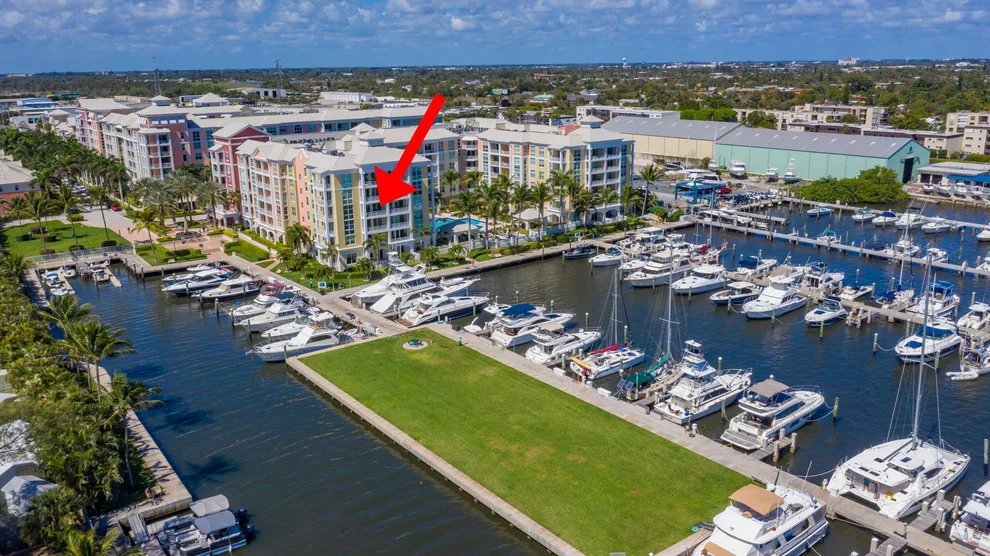Unit for sale at 806 E Windward Way, Lantana, FL 33462