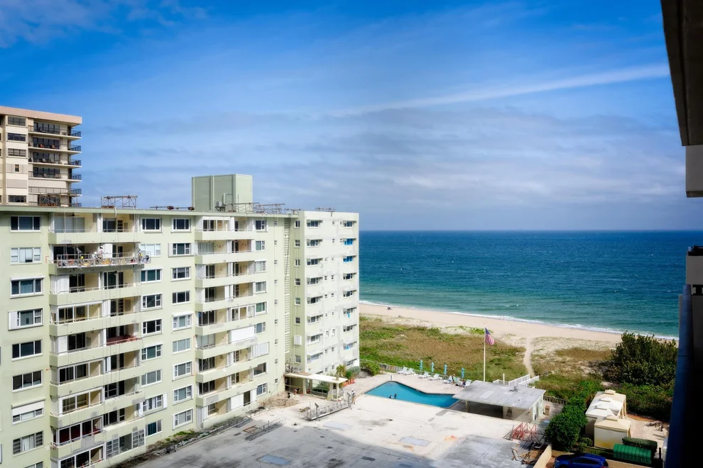 Unit for sale at 1900 S Ocean Boulevard, Lauderdale By The Sea, FL 33062