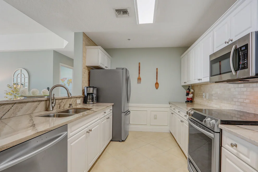 Unit for sale at 1200 Town Center Drive, Jupiter, FL 33458