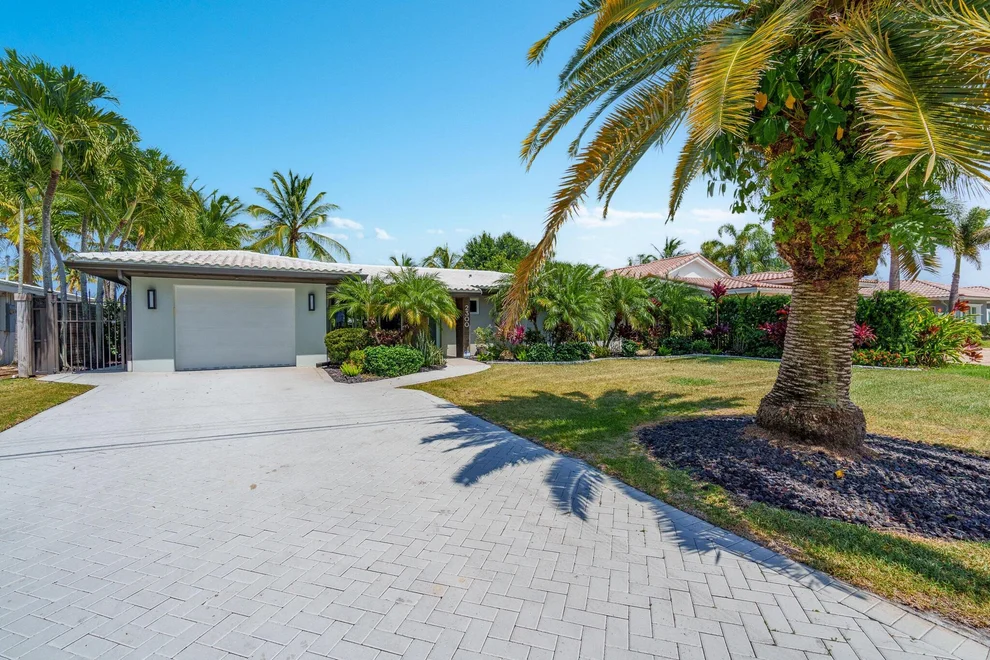 Unit for sale at 2300 NE 15th Terrace, Wilton Manors, FL 33305