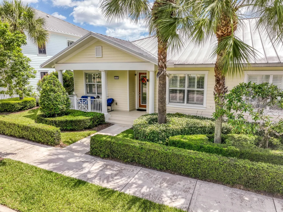 Unit for sale at 3311 Duncombe Drive, Jupiter, FL 33458